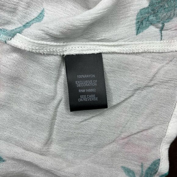 Torrid Babydoll peasant Gauze Crochet Trim Lace-Up Top sz 5 - Picture 6 of 12